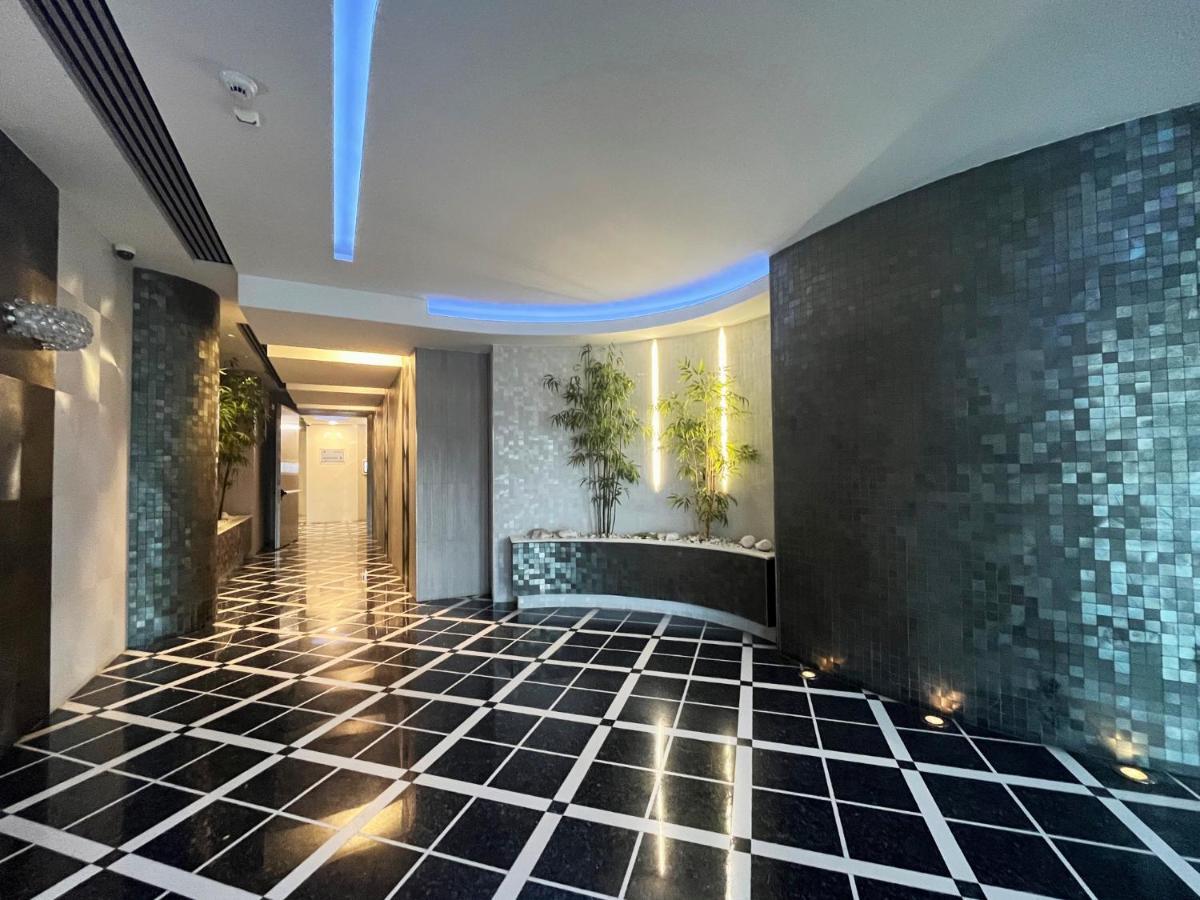 Elegante Bilocale Torre Pontina Apartment Latina Exterior photo
