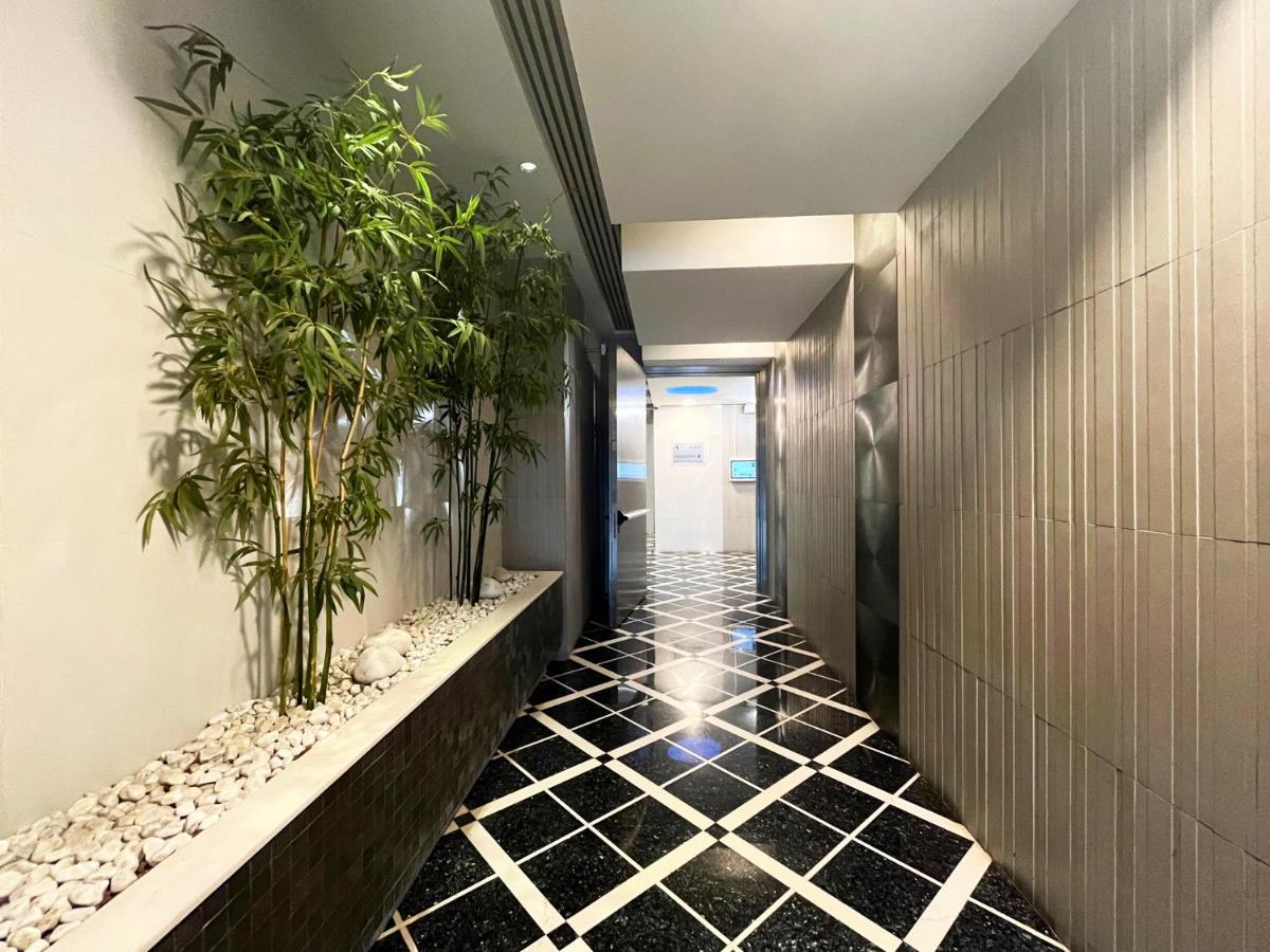 Elegante Bilocale Torre Pontina Apartment Latina Exterior photo